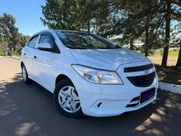 CHEVROLET - ONIX - 2017/2018 - Branca - R$ 49.900,00