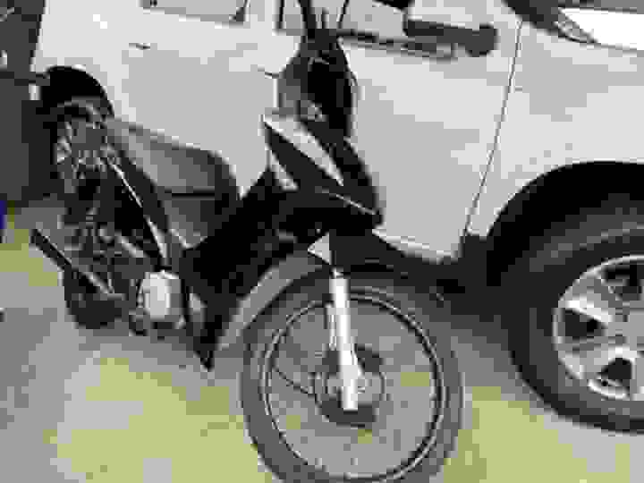 HONDA - BIZ 110I - 2016/2016 - Preta - R$ 11.500,00