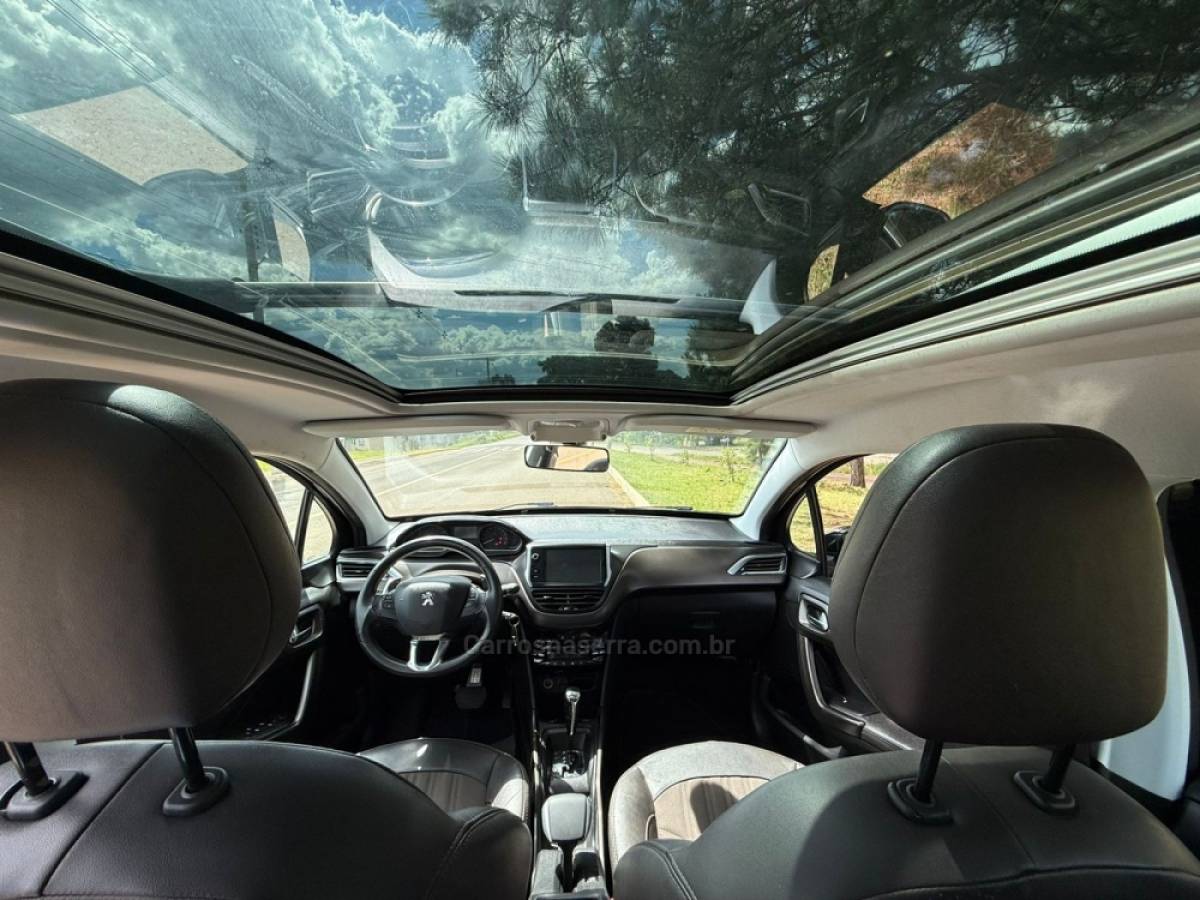 PEUGEOT - 2008 - 2016/2016 - Preta - R$ 59.900,00