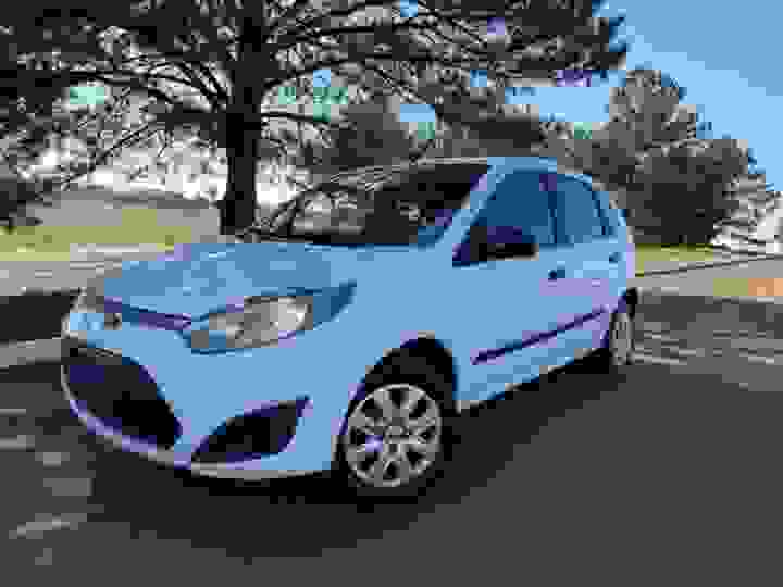 FORD - FIESTA - 2013/2013 - Branca - R$ 29.900,00