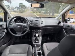 FORD - FIESTA - 2013/2014 - Preta - R$ 41.900,00