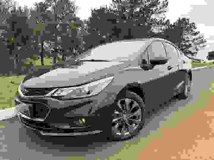 CHEVROLET - CRUZE - 2018/2018 - Vermelha - R$ 85.900,00