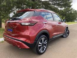 NISSAN - KICKS - 2022/2022 - Vermelha - R$ 110.900,00