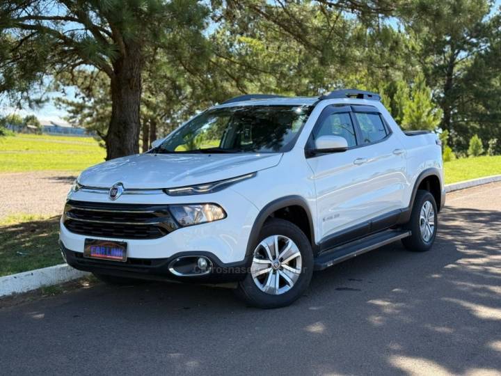 FIAT - TORO - 2017/2017 - Branca - R$ 85.900,00