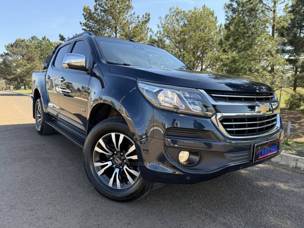 CHEVROLET - S10 - 2019/2020 - Azul - R$ 149.900,00