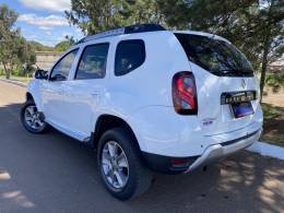 RENAULT - DUSTER - 2017/2017 - Branca - R$ 67.900,00