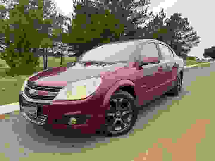 CHEVROLET - VECTRA - 2009/2010 - Vermelha - Sob Consulta