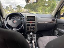 FIAT - PALIO - 2010/2011 - Branca - R$ 31.900,00