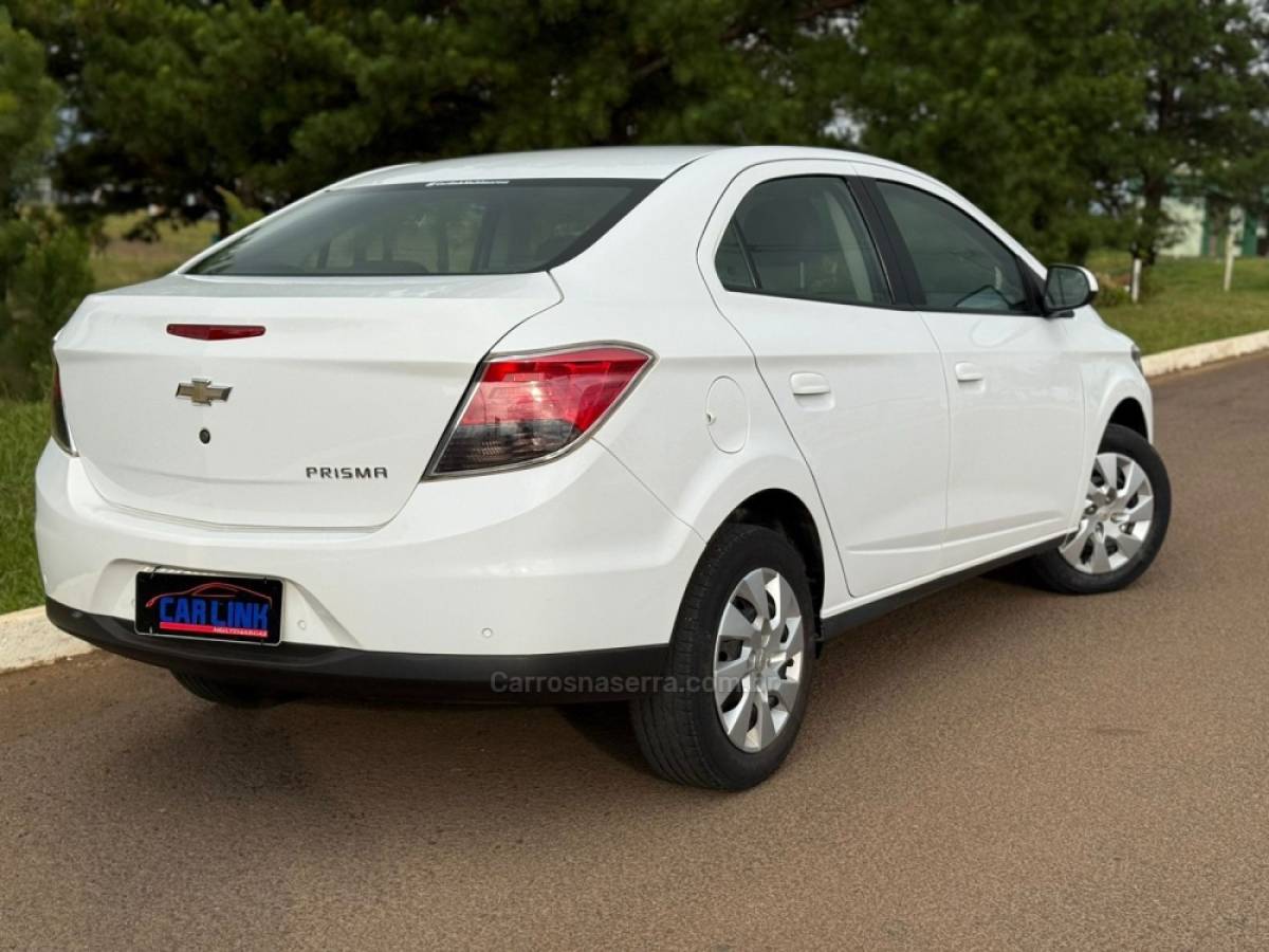 CHEVROLET - PRISMA - 2015/2015 - Branca - R$ 52.900,00