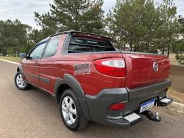 FIAT - STRADA - 2015/2016 - Vermelha - R$ 64.900,00