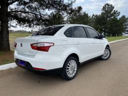 FIAT - GRAND SIENA - 2012/2013 - Branca - R$ 36.900,00