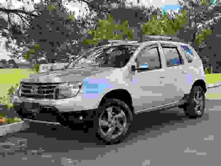 RENAULT - DUSTER - 2012/2013 - Prata - Sob Consulta