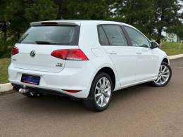 VOLKSWAGEN - GOLF - 2013/2014 - Branca - R$ 77.900,00