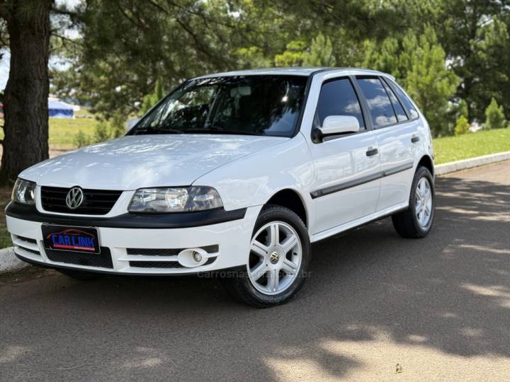 VOLKSWAGEN - GOL - 2003/2004 - Branca - R$ 26.900,00