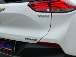 CHEVROLET - TRACKER - 2022/2023 - Branca - R$ 112.900,00
