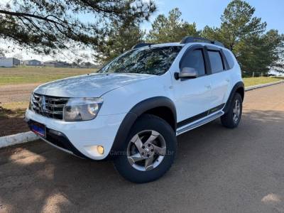 RENAULT - DUSTER - 2013/2014 - Prata - R$ 55.900,00