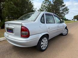 CHEVROLET - CORSA - 2004/2004 - Prata - R$ 19.900,00