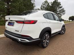 FIAT - FASTBACK - 2023/2024 - Branca - R$ 119.900,00