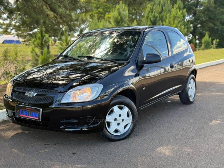 CHEVROLET - CELTA - 2011/2012 - Preta - R$ 24.900,00