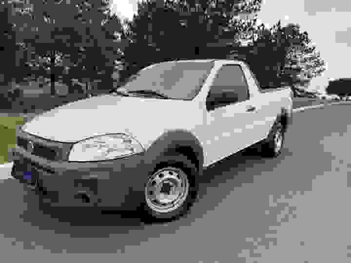 FIAT - STRADA - 2019/2020 - Branca - R$ 59.900,00