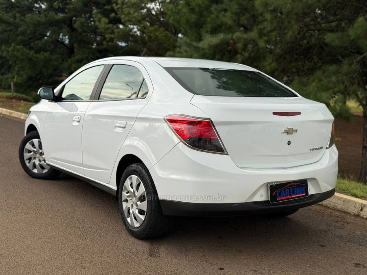 CHEVROLET - PRISMA - 2015/2015 - Branca - R$ 52.900,00