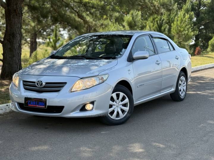 TOYOTA - COROLLA - 2009/2009 - Prata - R$ 55.900,00