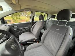 VOLKSWAGEN - CROSSFOX - 2011/2012 - Branca - R$ 44.900,00