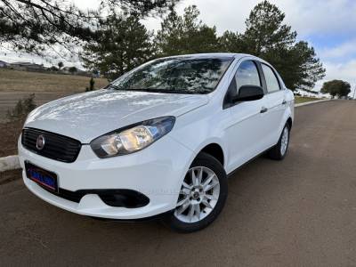 FIAT - GRAND SIENA - 2021/2021 - Branca - R$ 59.900,00
