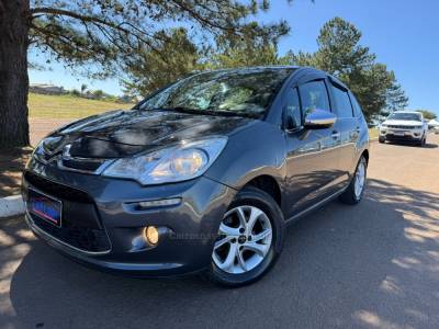 CITROËN - C3 - 2012/2013 - Cinza - R$ 39.900,00