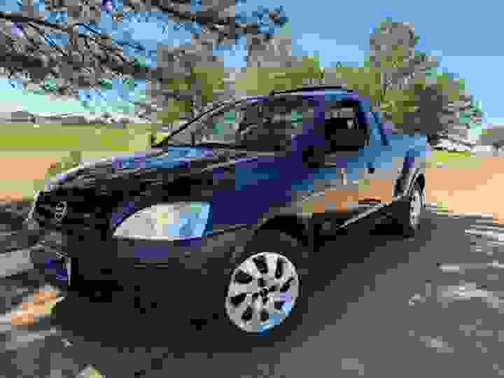 CHEVROLET - MONTANA - 2004/2004 - Preta - R$ 29.900,00