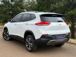 CHEVROLET - TRACKER - 2022/2023 - Branca - R$ 112.900,00