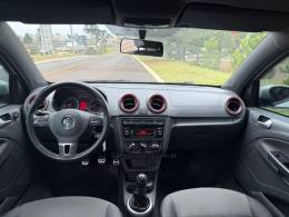 VOLKSWAGEN - GOL - 2015/2016 - Branca - R$ 41.900,00